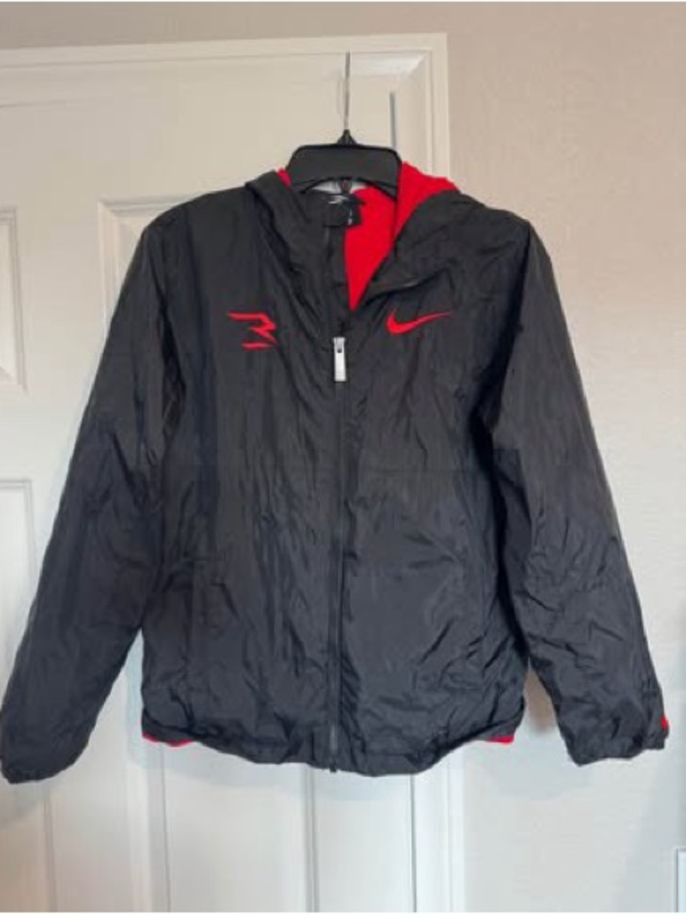3 boys Nike Black Windbreaker Jacket sweatshirt black size L/XL